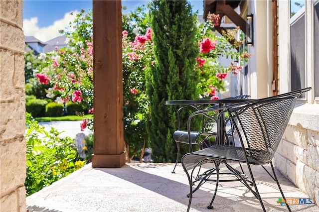 exterior space featuring a patio area