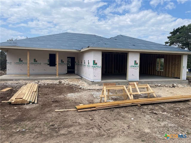 5165 Comanche Dr, Temple, TX 76502 - back of house with a garage and stucco siding