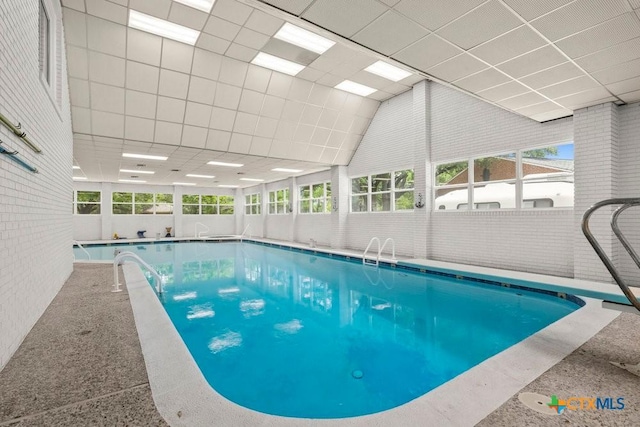707 W Thompson Ave, Temple, TX 76501 - view of indoor pool