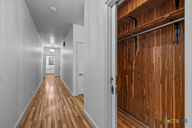 707 W Thompson Ave, Temple, TX 76501 - hall with light wood-style floors and baseboards