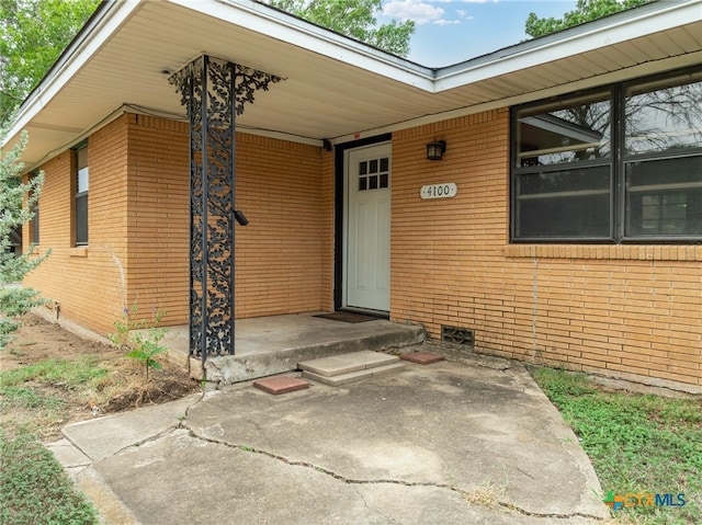 view of entrance to property