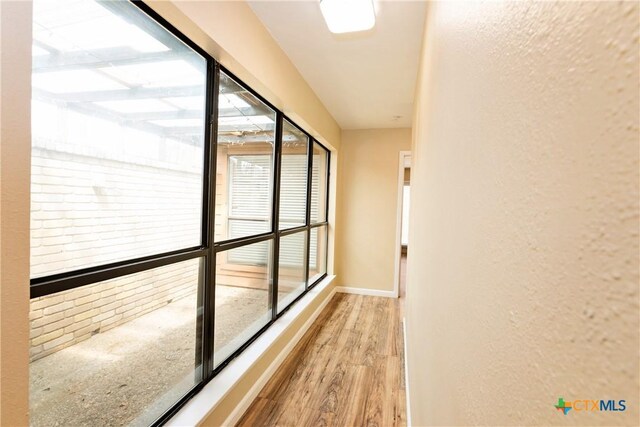 4020 River Oaks Cir, Temple, TX 76504 - kitchen with tasteful backsplash, stainless steel appliances, white cabinetry, sink, and wall chimney exhaust hood