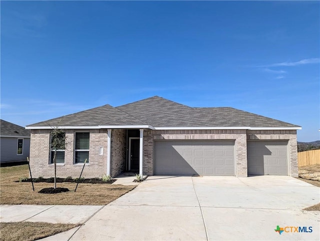 view of front of house with a garage