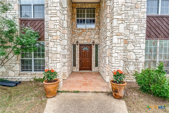 view of property entrance