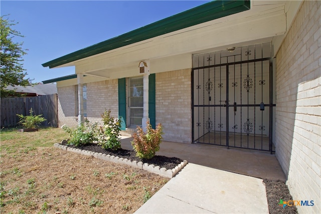 view of property entrance