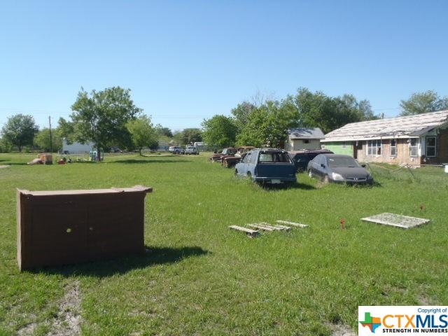 5424 Meadow Brook Ln, San Marcos, TX 78666 - view of green lawn