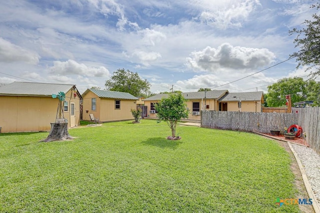 2812 Curlew St, Victoria, TX 77901 - view of yard featuring an outdoor structure