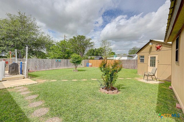 2812 Curlew St, Victoria, TX 77901 - view of fenced backyard