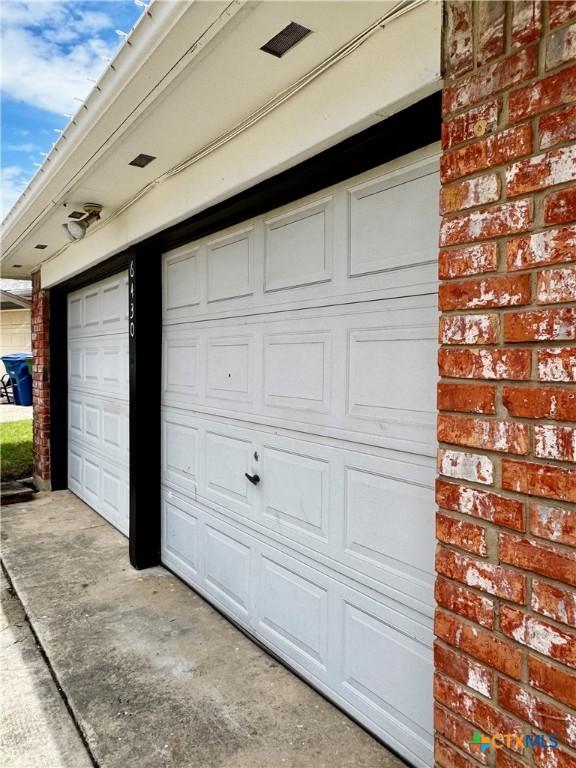 6430 Ridge Village Dr, San Antonio, TX 78233 - view of garage