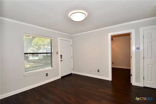 1624 Aquarena Springs Dr Unit G155, San Marcos, TX 78666 - foyer with wood finished floors and ornamental molding