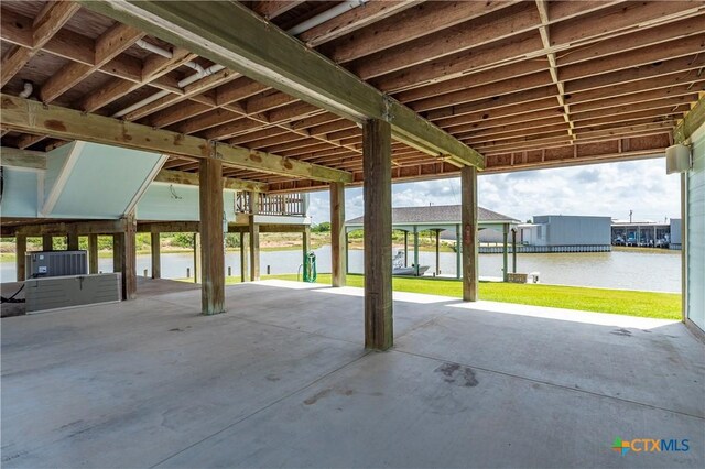 77 Sailfish Lndg, Port Lavaca, TX 77979 - view of patio with a water view