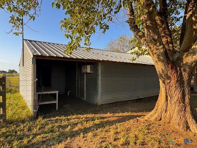 548 County Road 303, Shiner, TX 77984 - view of garage
