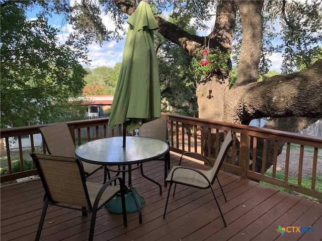 111 Valley View St, Canyon Lake, TX 78133 - photo 1