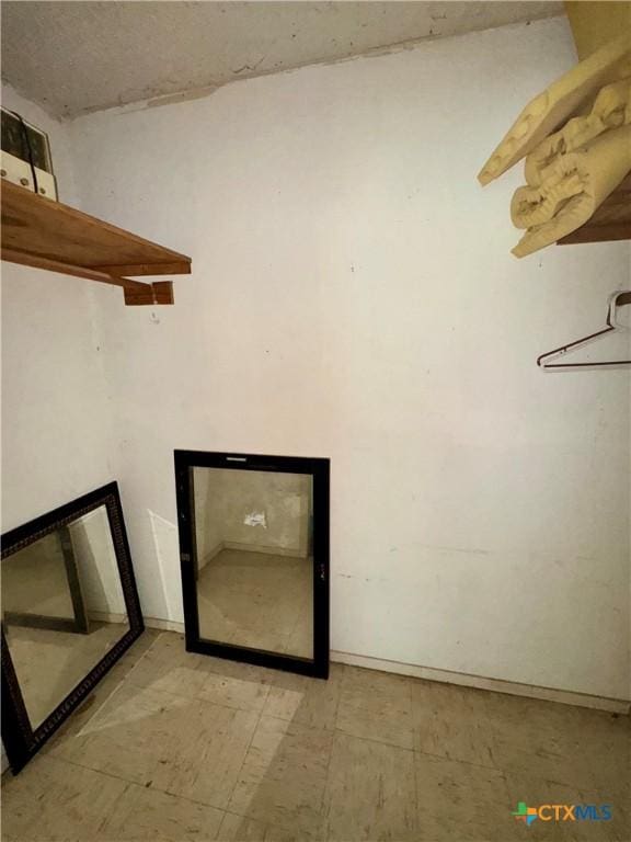235 Murray Ln, Gatesville, TX 76528 - detailed view of tile patterned floors