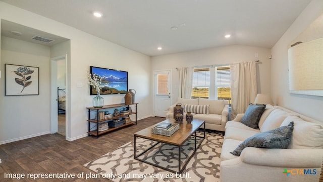 living area featuring dark wood finished floors, baseboards, visible vents, and recessed lighting