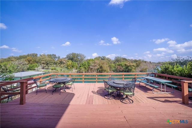 323 E Klein Rd, New Braunfels, TX 78130 - view of wooden terrace