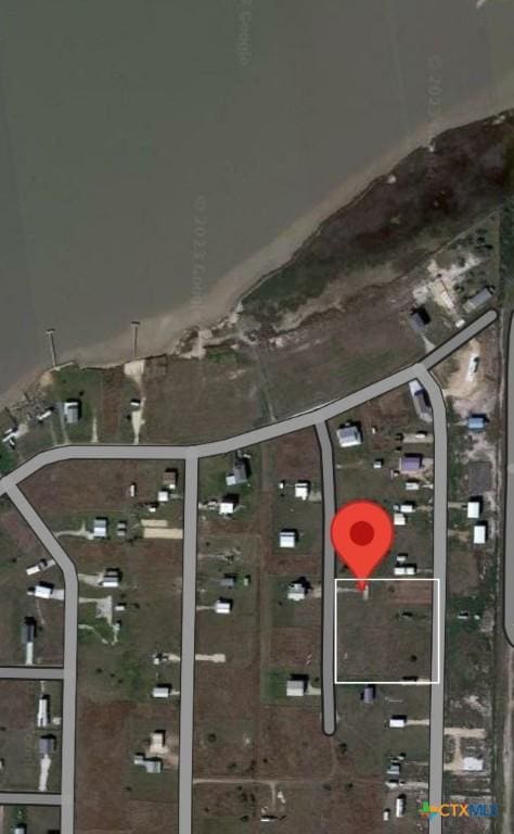 89 Blue Fish Ln, Palacios, TX 77465 - photo 2