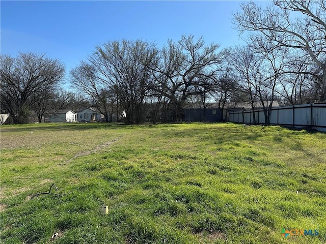 Listing photo 2 for 614 Blake St, Killeen TX 76541