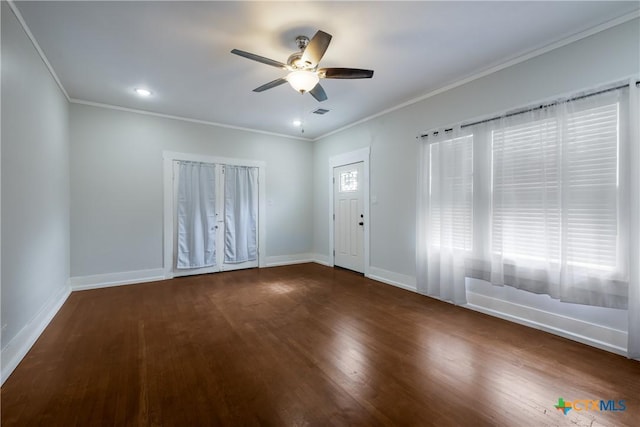 721 W Kings Hwy, San Antonio, TX 78212 - unfurnished room with a ceiling fan, ornamental molding, dark wood-style floors, baseboards, and recessed lighting