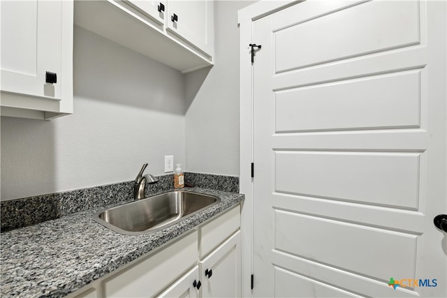 15933 Salado Dr, Temple, TX 76502 - washroom with a sink