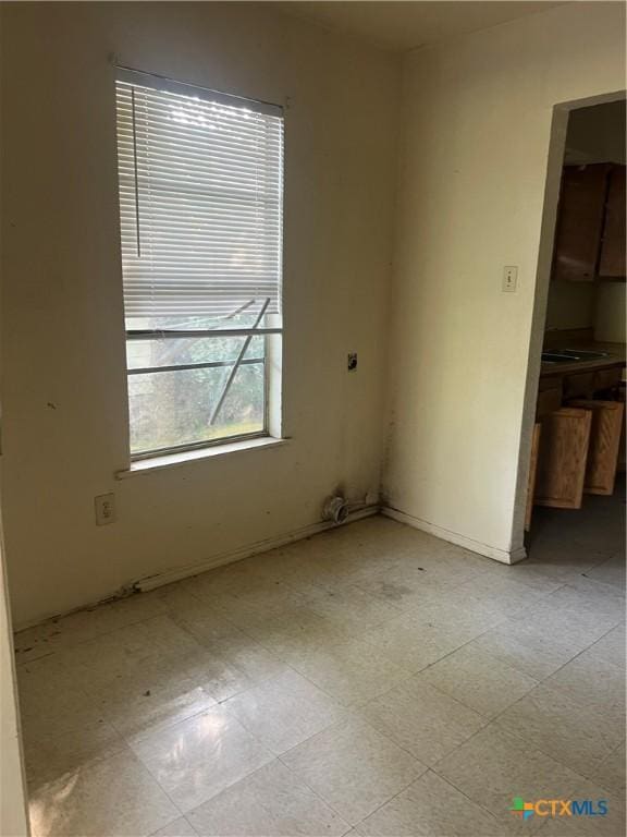 410 Railroad St, San Marcos, TX 78666 - spare room with light flooring