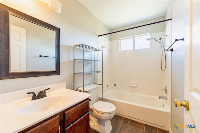 4912 Donegal Bay Ct, Killeen, TX 76549 - full bath featuring wood finished floors, vanity, and shower / bath combination