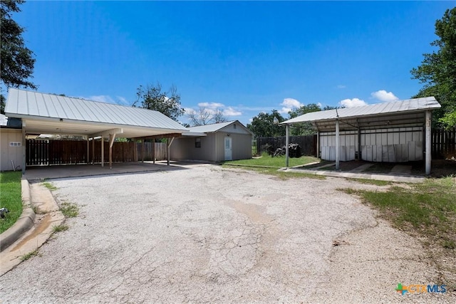 1305 G St, Floresville, TX 78114 - photo 19