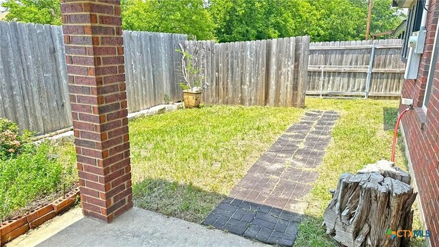 601 Barber Dr, Copperas Cove, TX 76522 - view of yard