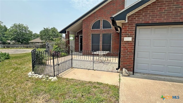 601 Barber Dr, Copperas Cove, TX 76522 - view of side of home with brick siding and an attached garage