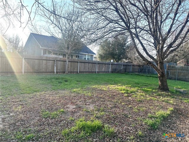 505 S 9th St, Stockdale, TX 78160 - photo 6