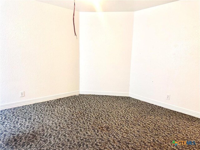 505 S 9th St, Stockdale, TX 78160 - photo 22