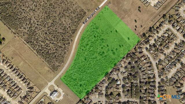 1401 Ball Airport Rd, Victoria, TX 77904 - photo 2