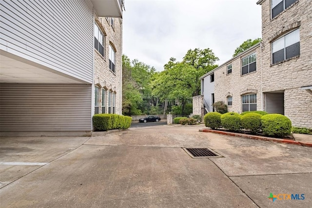 2520 Quarry Rd Unit 204, Austin, TX 78703 - photo 1