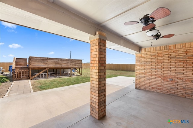 view of patio with ceiling fan