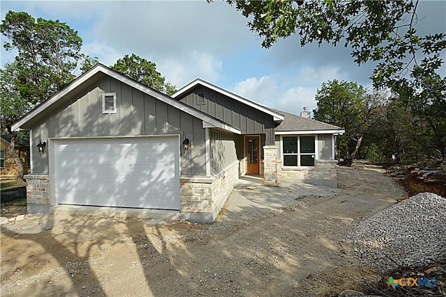 197 Bogi St, Canyon Lake, TX 78133 - photo 1