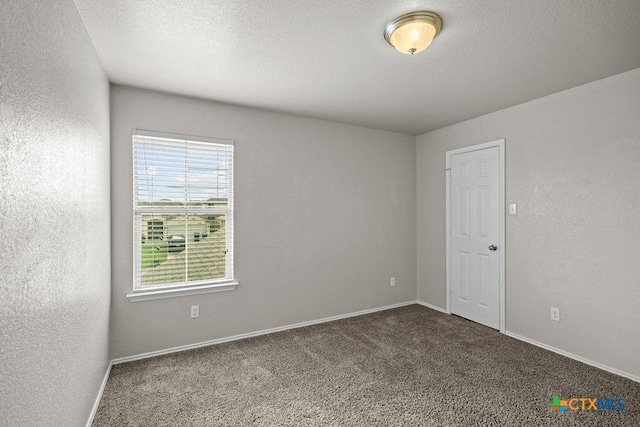 5712 Stonehaven Dr, Temple, TX 76502 - carpeted empty room with baseboards