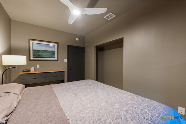 bedroom with carpet and ceiling fan