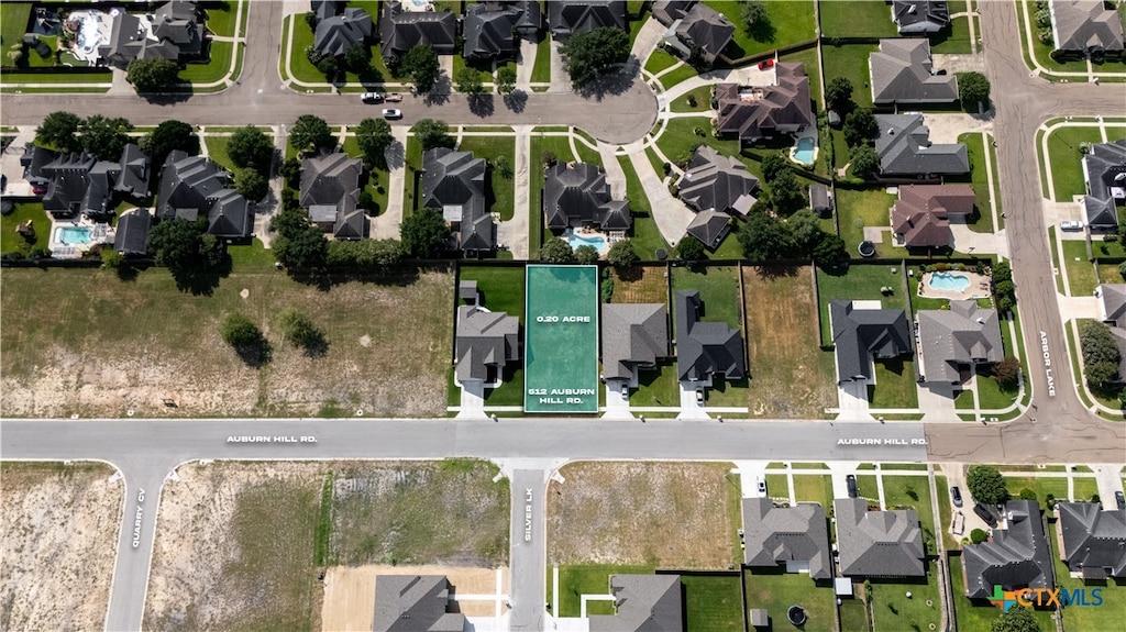 512 Auburn Hl, Victoria, TX 77904 - photo 1