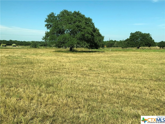 Listing photo 2 for 153 Pvt 1671, Hallettsville TX 77964