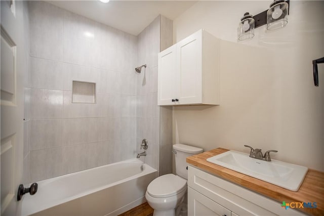 177 Powderhorn Ln, Port Lavaca, TX 77979 - full bath with shower / bathtub combination and vanity