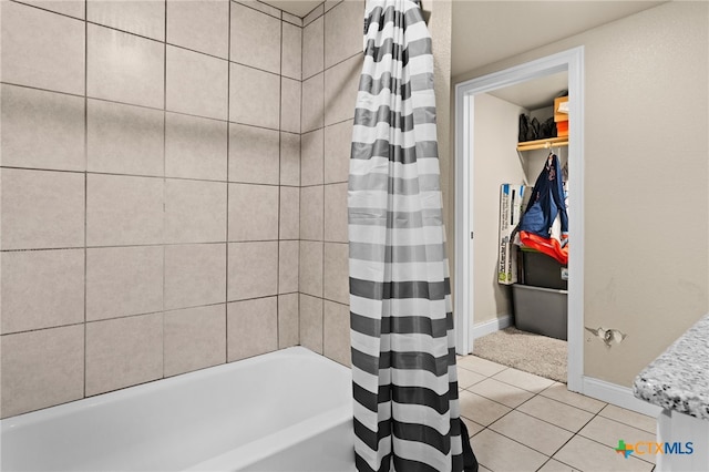 607 S Main St, Lampasas, TX 76550 - full bathroom with shower / bath combo and tile patterned floors