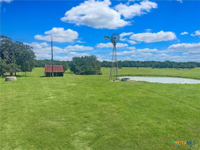2270 Young Ln, Flatonia, TX 78941