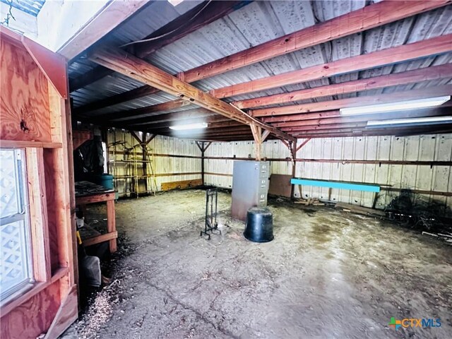 201 Maple St, Yoakum, TX 77995 - view of garage