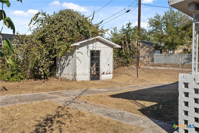 view of outbuilding