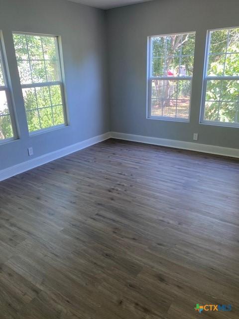 2405 Lone Tree Rd, Victoria, TX 77901 - photo 8