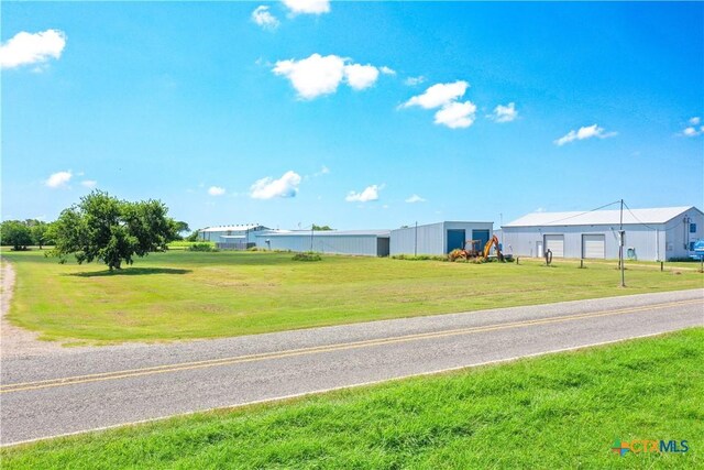 302 Luthardt, Austwell, TX 77950