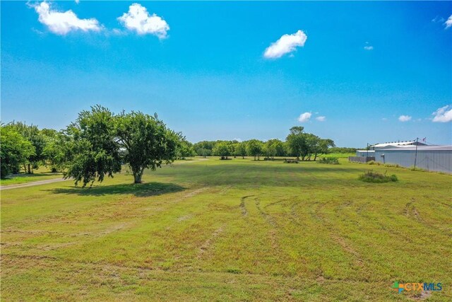 302 Luthardt, Austwell, TX 77950