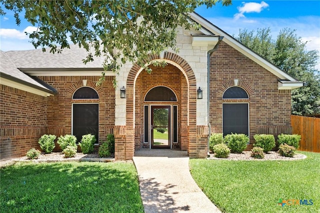 5905 Turtle Creek Trl, Temple, TX 76502 - view of front of property with brick siding and roof with shingles
