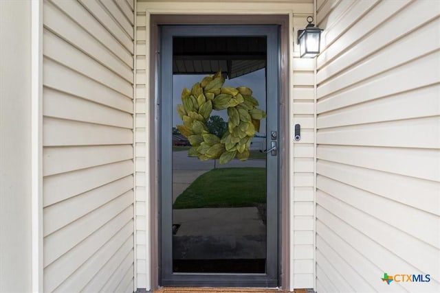 view of doorway to property