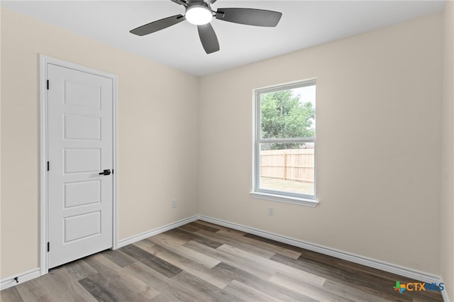 5224 Rose Garden Loop, Killeen, TX 76542 - empty room featuring wood finished floors, baseboards, and ceiling fan
